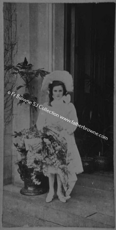 COPY NEGS MRS DIST HEARN AS A CHILD PRESENTING BOUQUET & QUEEN ALEXANDER